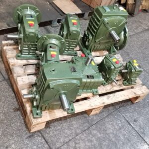 Worm gearbox reducer